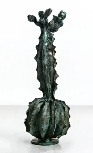 Κάκτος νο 3, 1990, χαλκός, 75 x 27 x 27 εκ., ιδιωτική συλλογή