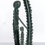 Κάκτος νο 9, 1990, χαλκός, 134 x 39 x 28 εκ., ιδιωτική συλλογή